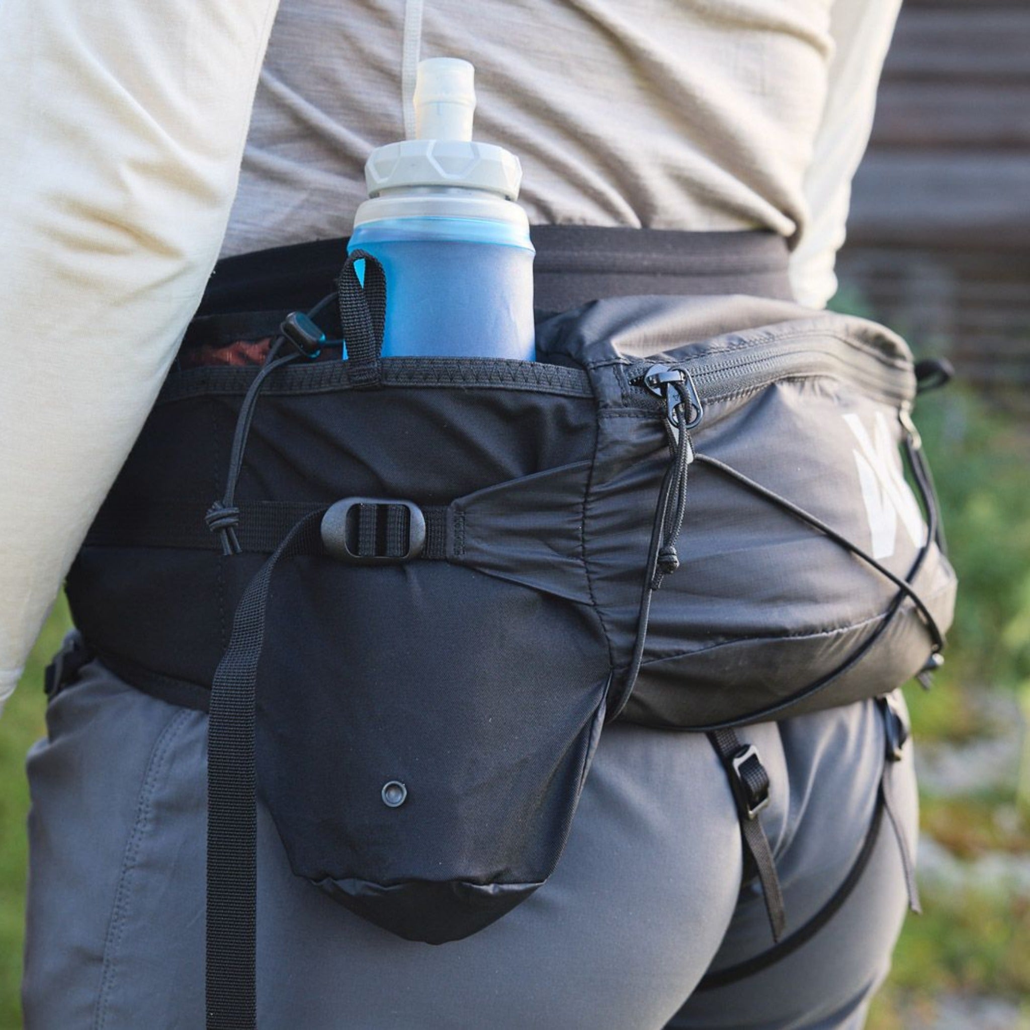 Running light outlet belt